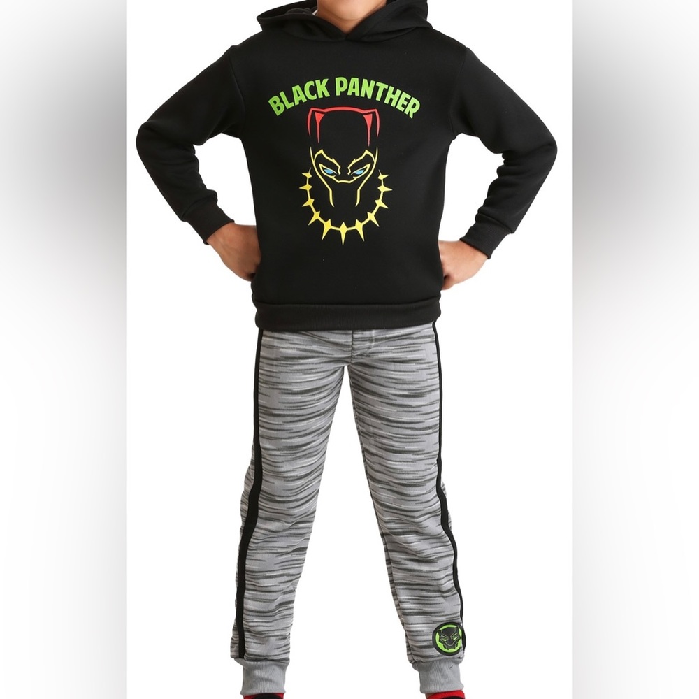 NWT Toddler boys Marvel Black Panther poly fleece Hoodie W/Pant  size 2T